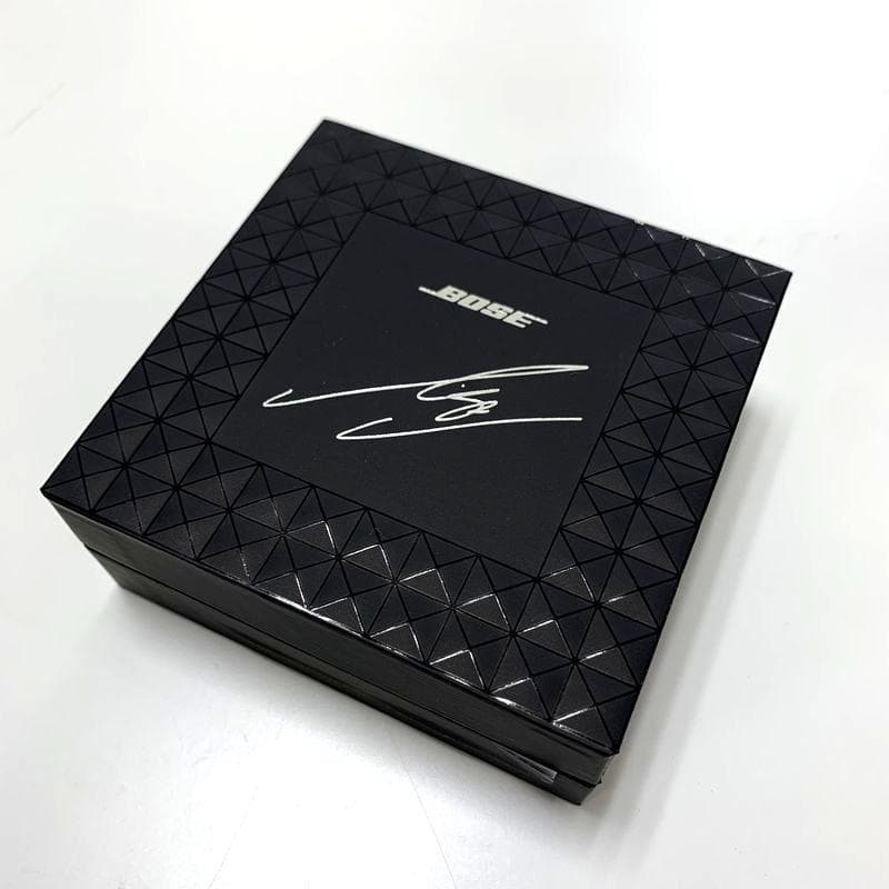 イヤホン Bose x BLACKPINK LISA Ultra Open Earbuds