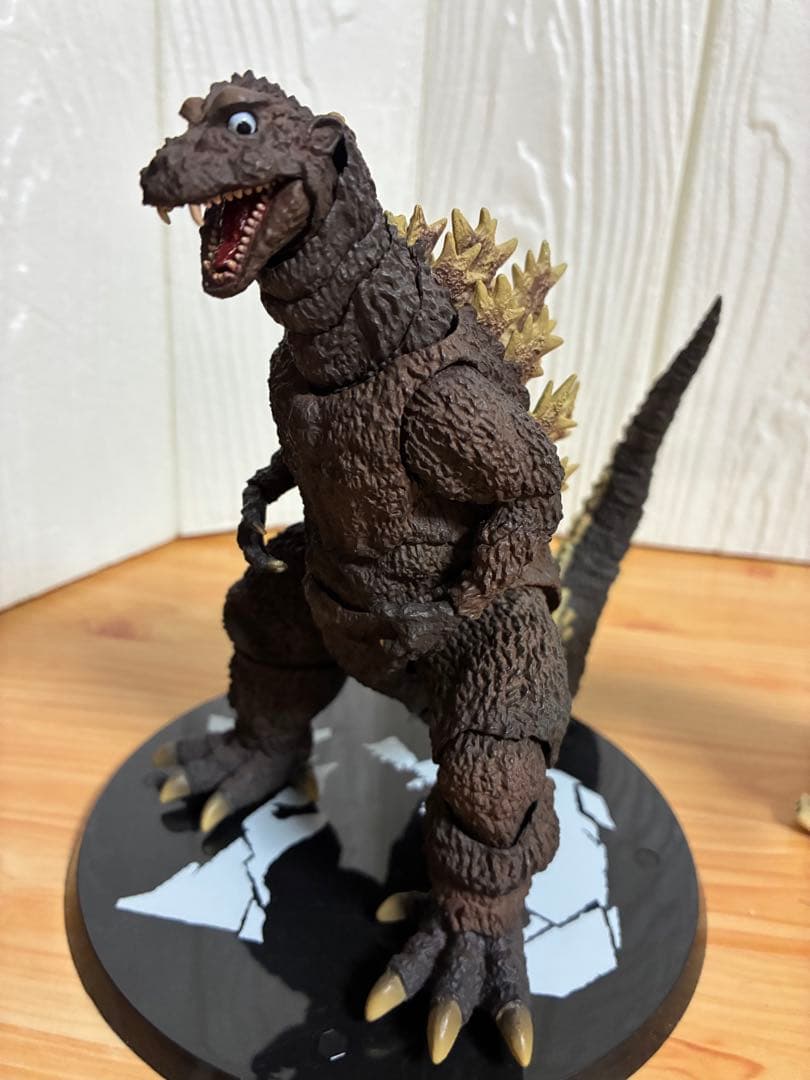 キューシュータナカ