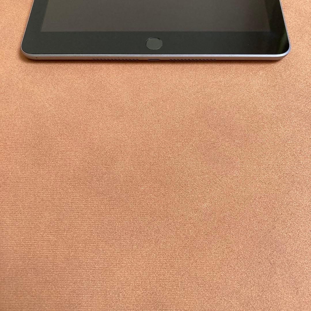 87【早い者勝ち】電池良好☆iPad6 第6世代 32GB WIFIモデル☆