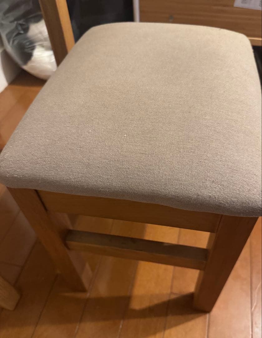 無印良品　ドレッサー　椅子付き　(オーク材)