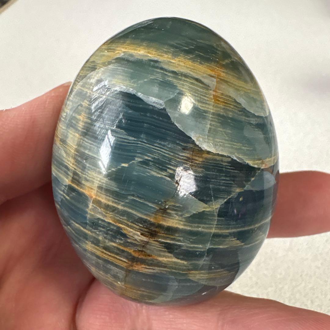 ブルーオニキスたまご型　エッグ　ミニハートおまけ付き