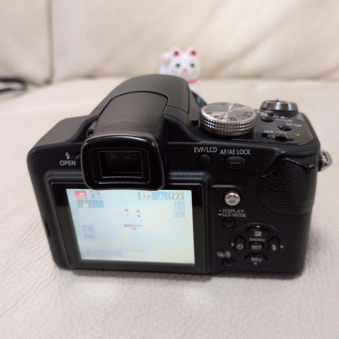 Panasonic DMC-FZ18 デジタルカメラ　コンデジ 光学18倍ズーム