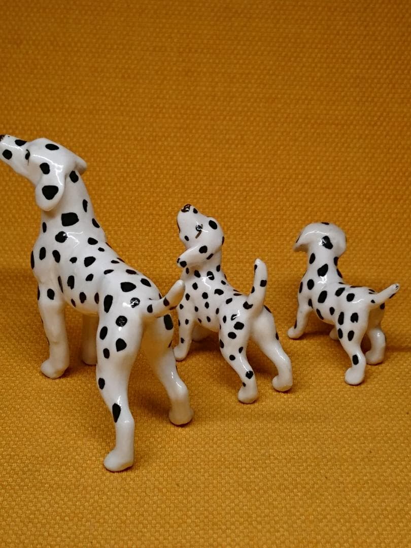 【美品】犬　ダルメシアン　陶器　置物　インテリア　工芸品　美術品　A3025