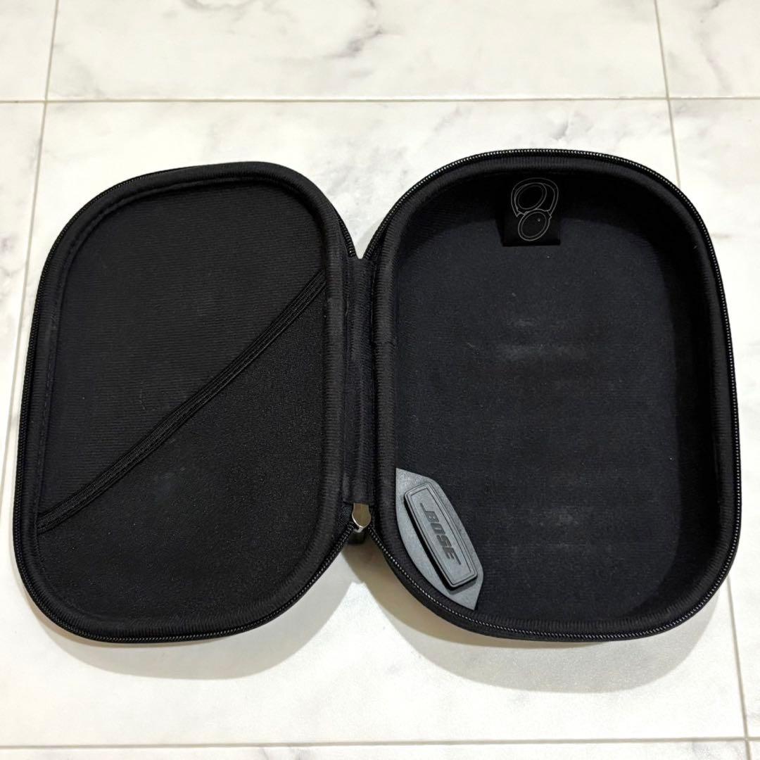 美品✨BOSE ヘッドホン QuietComfort35 廃盤カラー シルバー