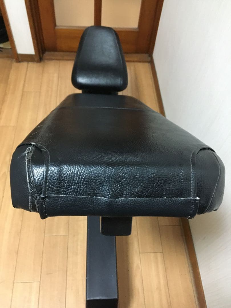 Think Fitness ベンチ　アジャスタブルベンチ　筋トレ