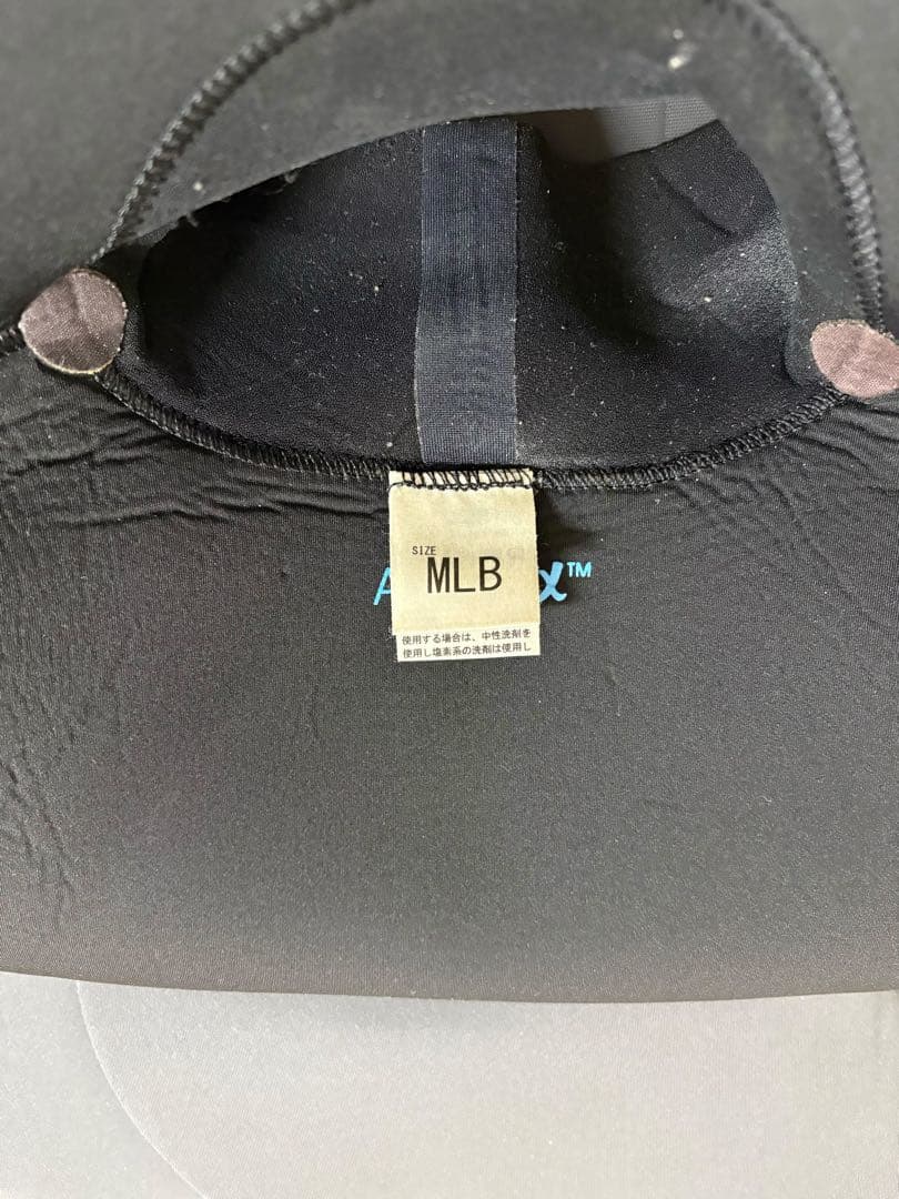 FELLOW SURF(フェロー)5×3mm セミドライ レディースMLBサイズ