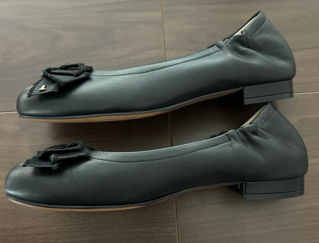 【LANVIN en Bleu】リボンモチーフバレエシューズ