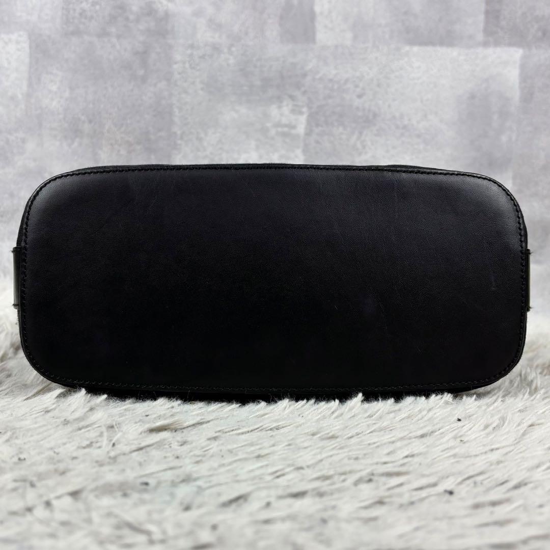 美品 GUCCI キャンバス レザー ワンショルダーバッグ GG 肩掛け 黒