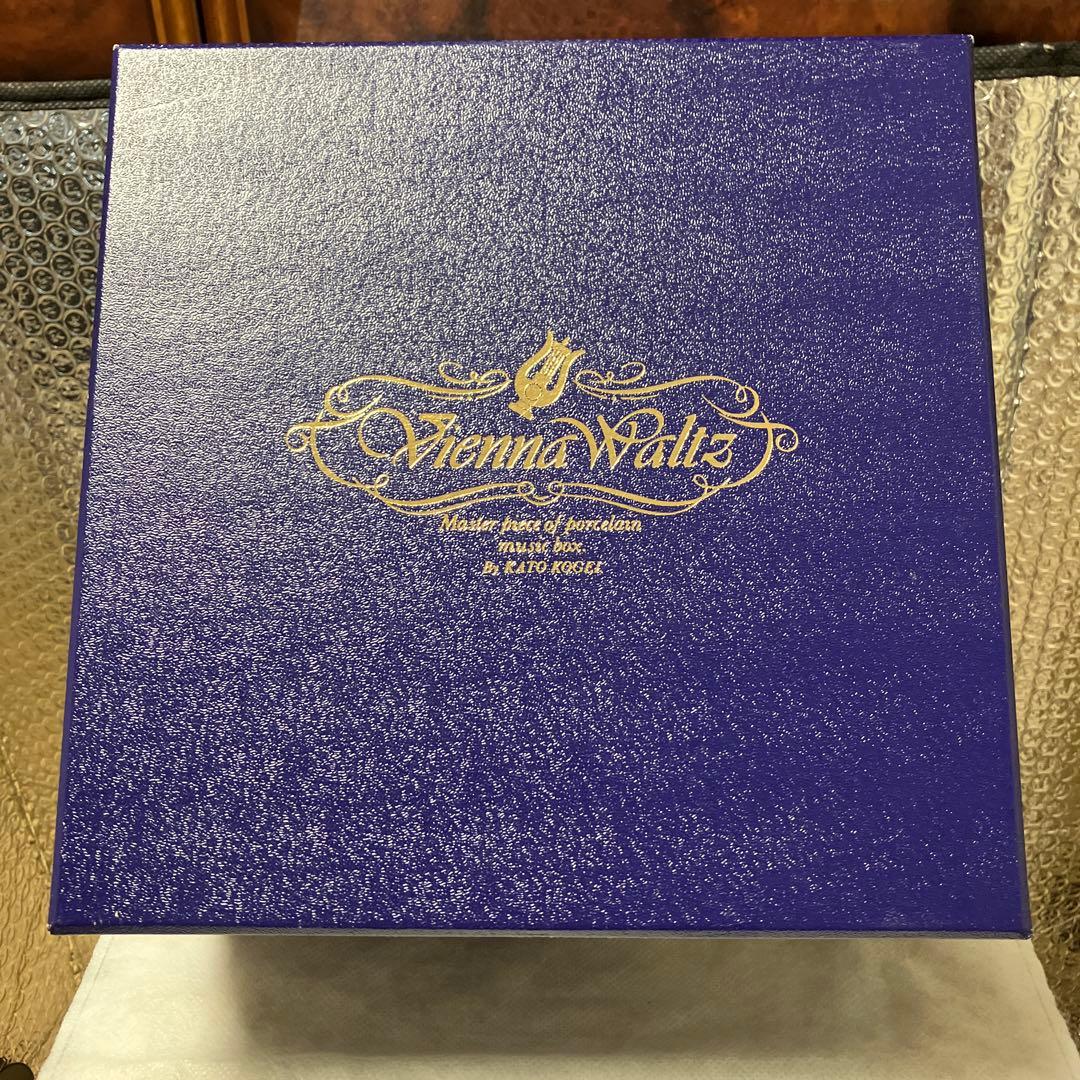 希少！新品❣️KATO KOGEI の最高級品ウィンナーワルツ陶器製オルゴール