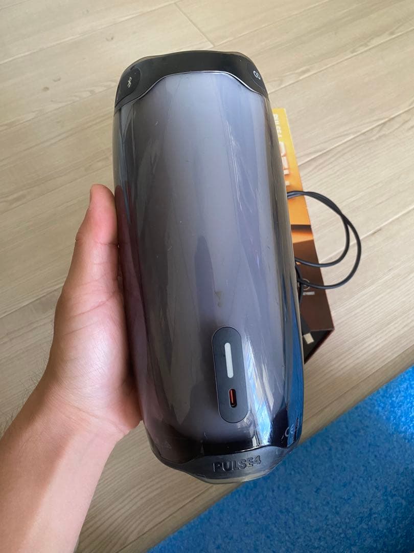 JBL Pulse 4 スピーカー