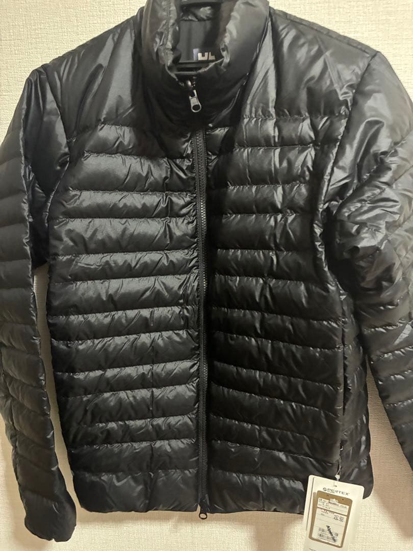 新品 HELLY HANSEN ネーロイダウン　 定価:税込29,700円