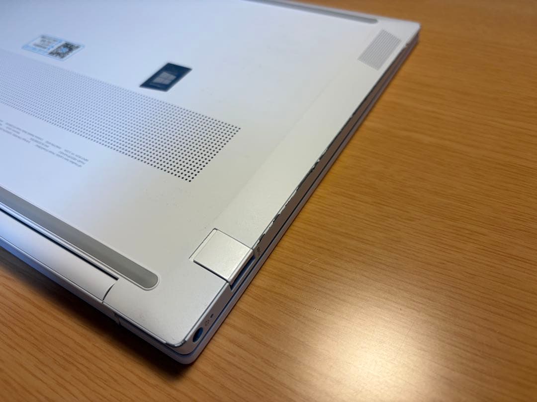 Windowsノート本体 HP Pavilion Aero Laptop 13-be1021AU