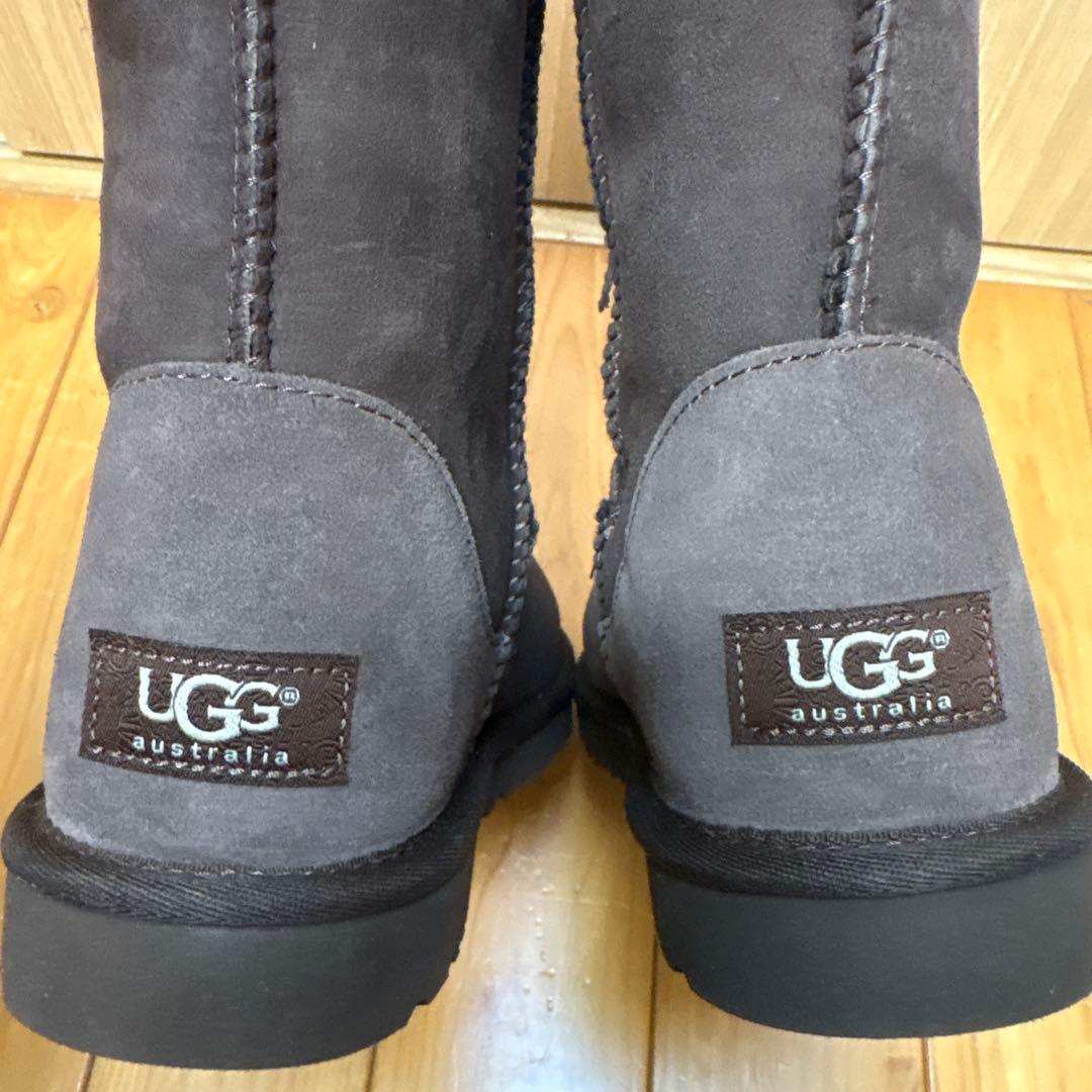 UGG ムートンブーツ チョコレート