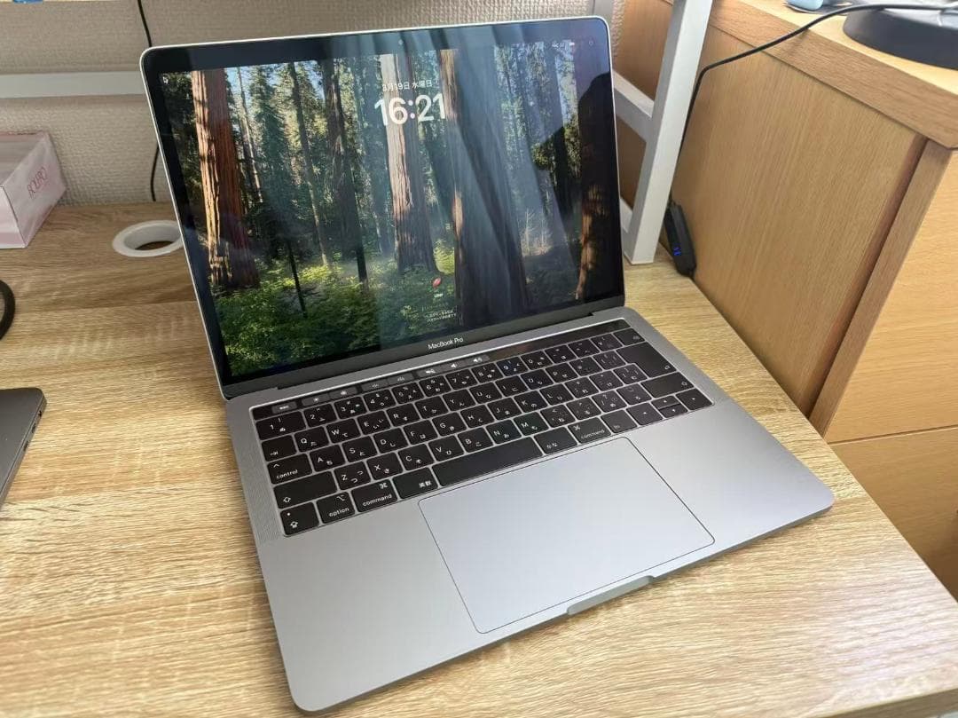美品　Macbook Pro i5 16G SSD500 A1989 2019