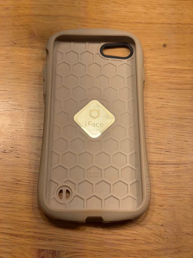 Apple iPhone SE3 64GB ホワイト　スターライト