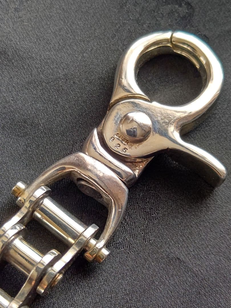 IRON HEART　アイアンハート　シルバーキーホルダー