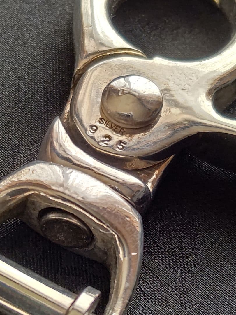 IRON HEART　アイアンハート　シルバーキーホルダー