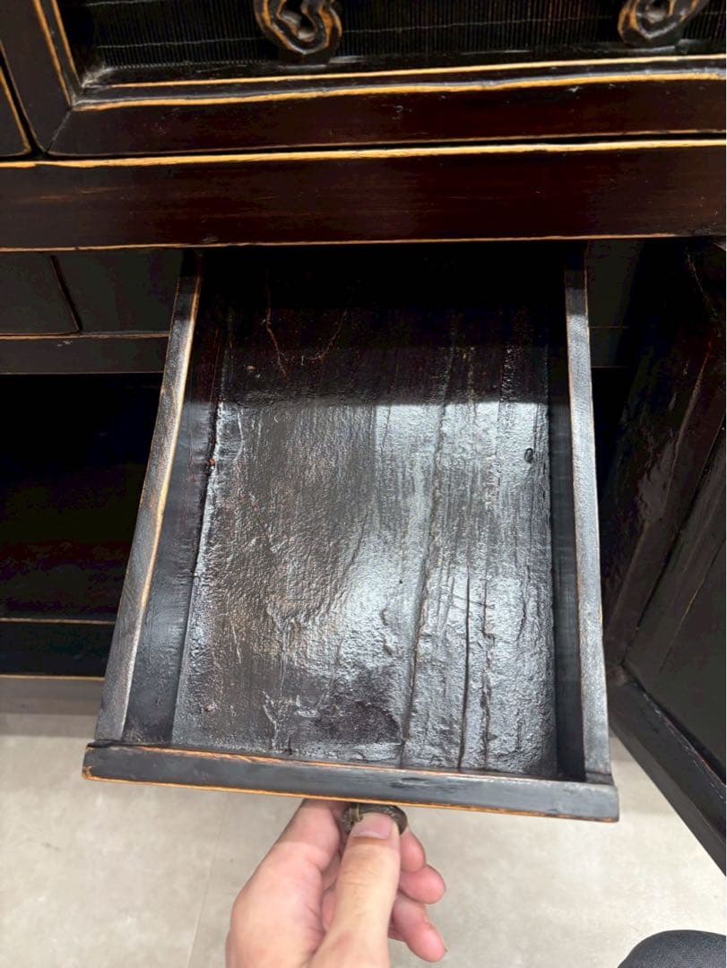 中国　香港家具　アンティークキャビネット