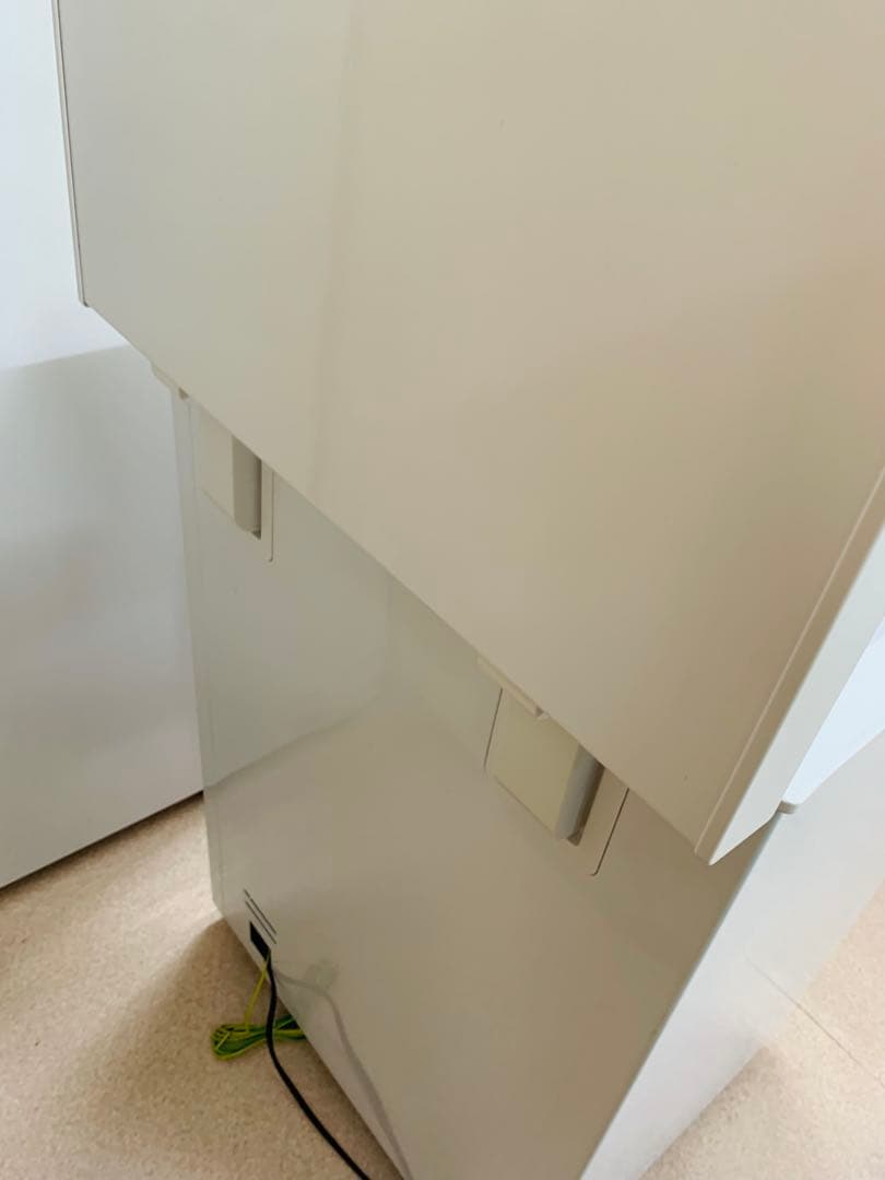 MAXZEN冷凍庫99リットル　中古品