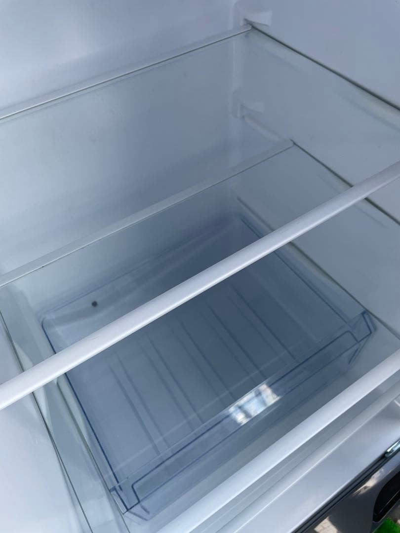 TCL 冷凍庫 シルバー 縦型