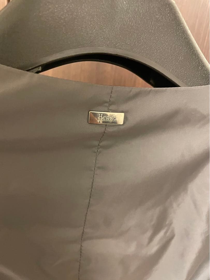 ☆HERNO☆ダウンベスト★グレー ダブルブレスト　size 48 ヘルノ