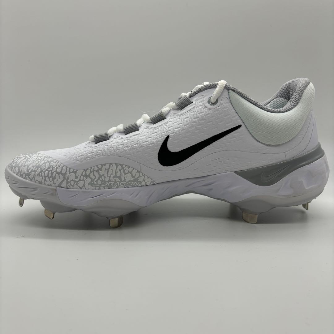 NIKE 野球　スパイク　金具　ホワイト 白 28㎝ ローカット 軽量