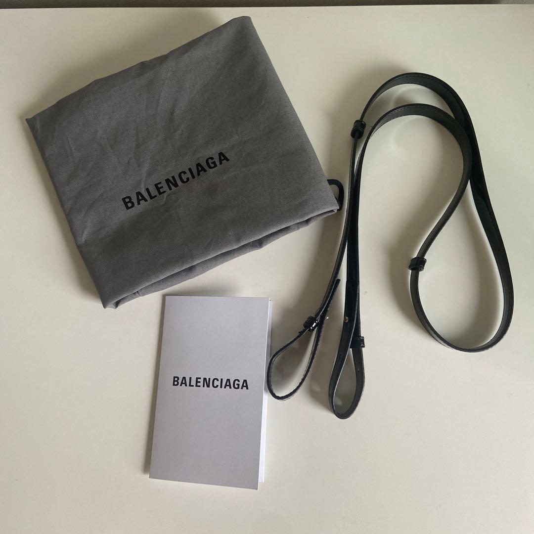 バレンシアガ　BISTRO XS ストラップ付きバスケット　ブラック