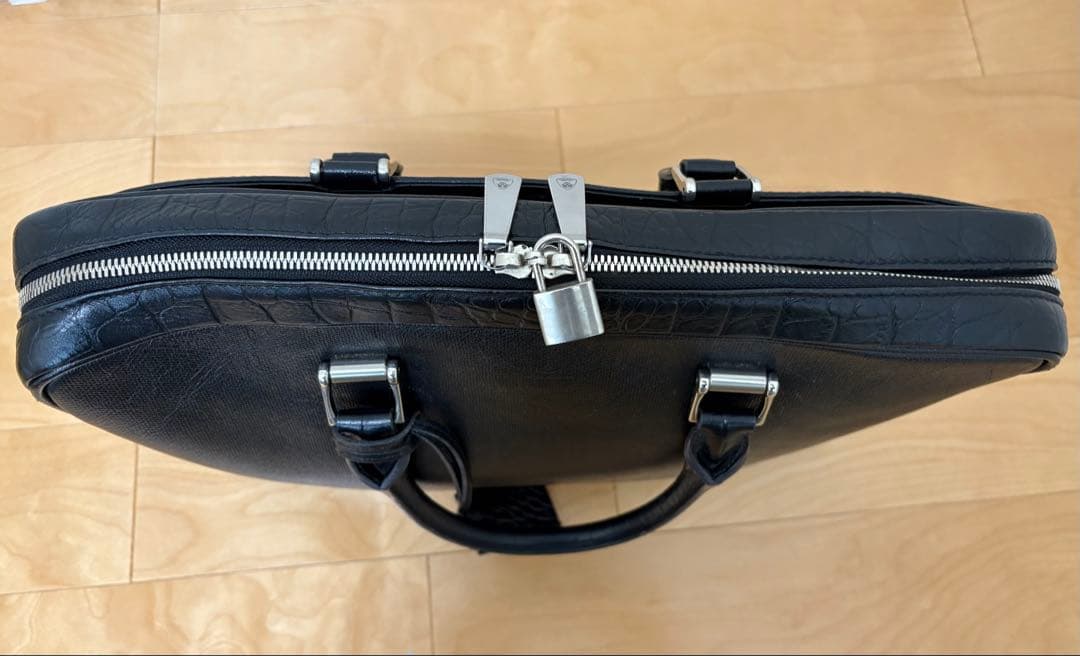 FUJITAKA ブラック レザービジネスバッグ 「やさいいため」