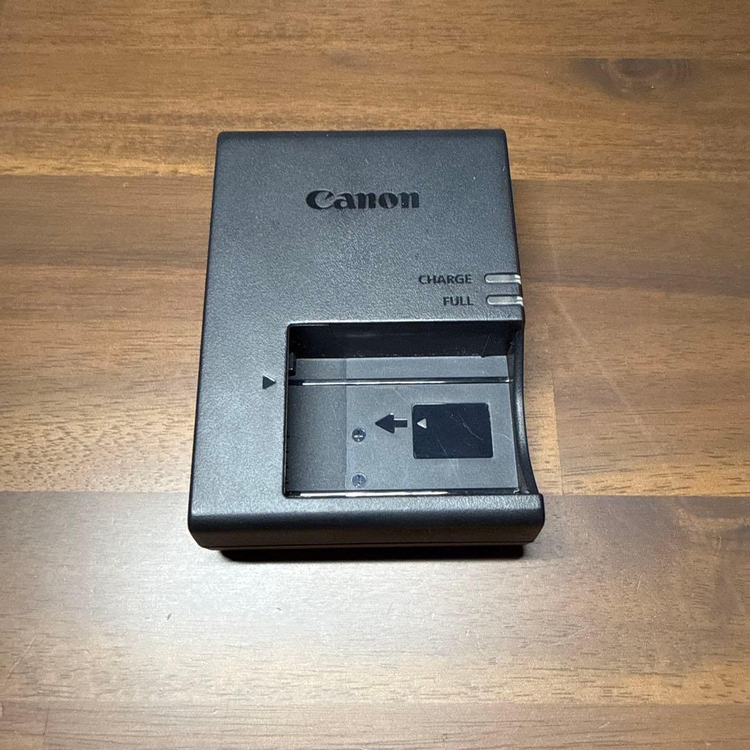 CANON EOS R10 レンズキット　18-150mm