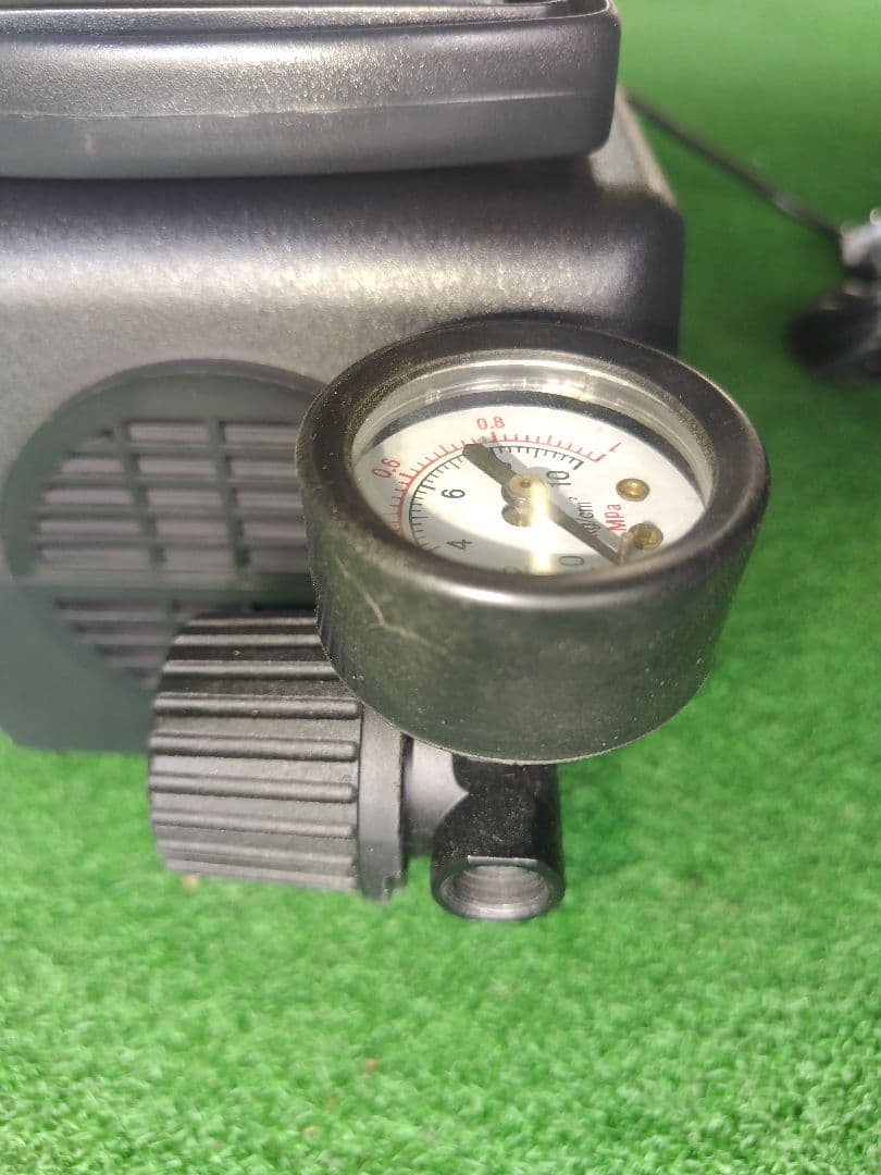 オイルレスミニエアーコンプレッサー