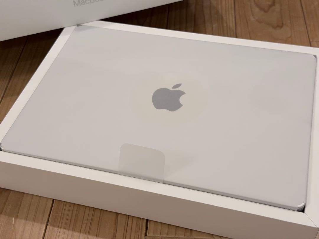 【美品】MacBook Pro M1Proチップ 16GB/512GB