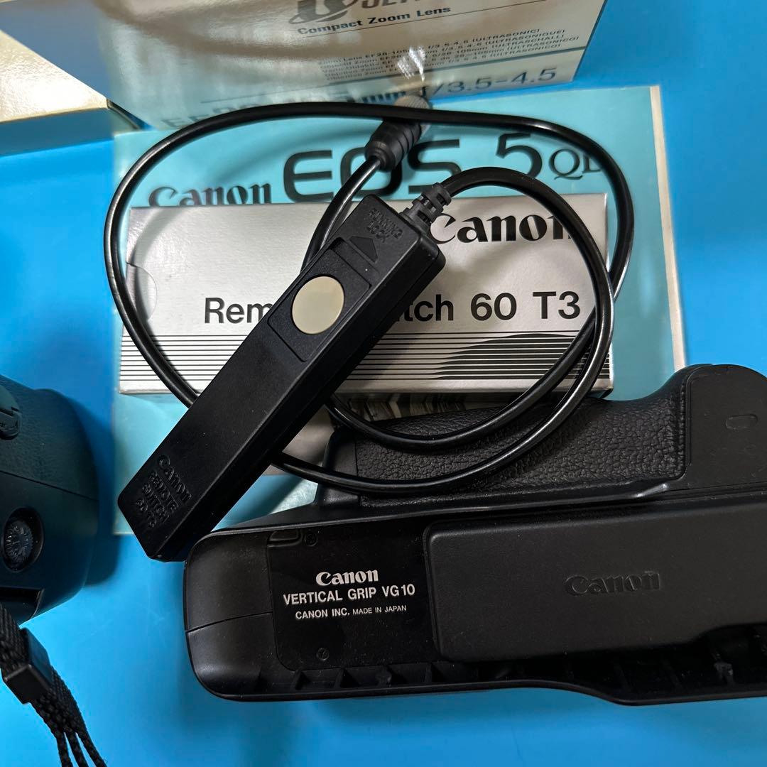 【完動品】CANON EOS5 QD一眼レフ フィルムカメラ + ￼VG-10