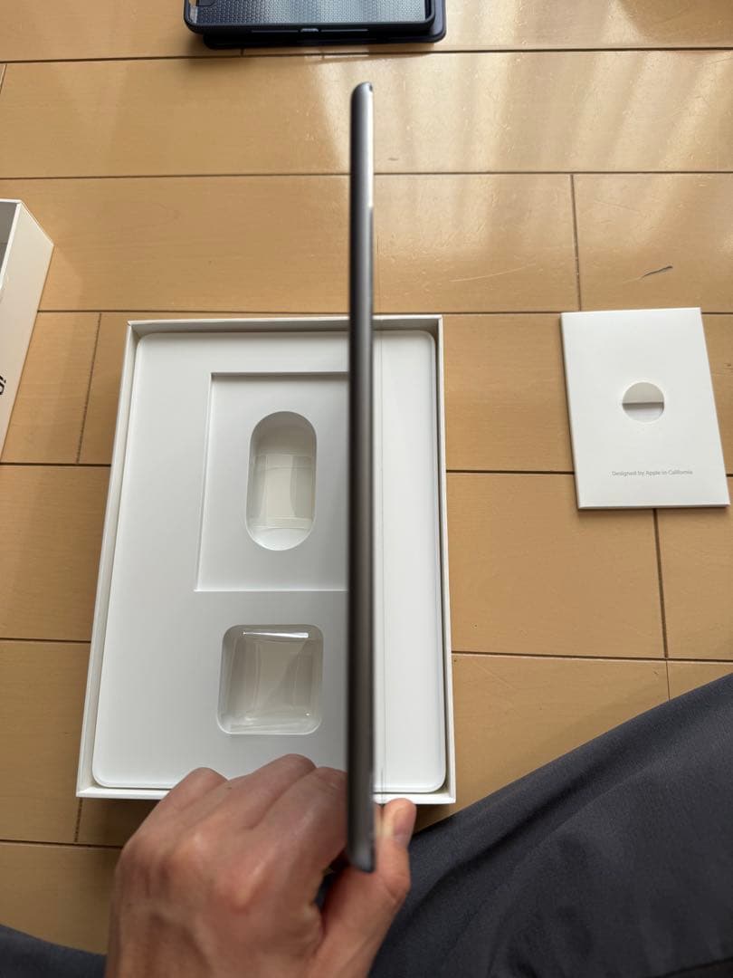 Apple iPad Air 32GB スペースグレー　Wi-Fiモデル