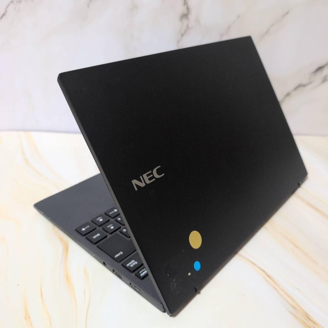 【メモリ16GB】NEC 超軽量・薄型i7 SSD256 office2021