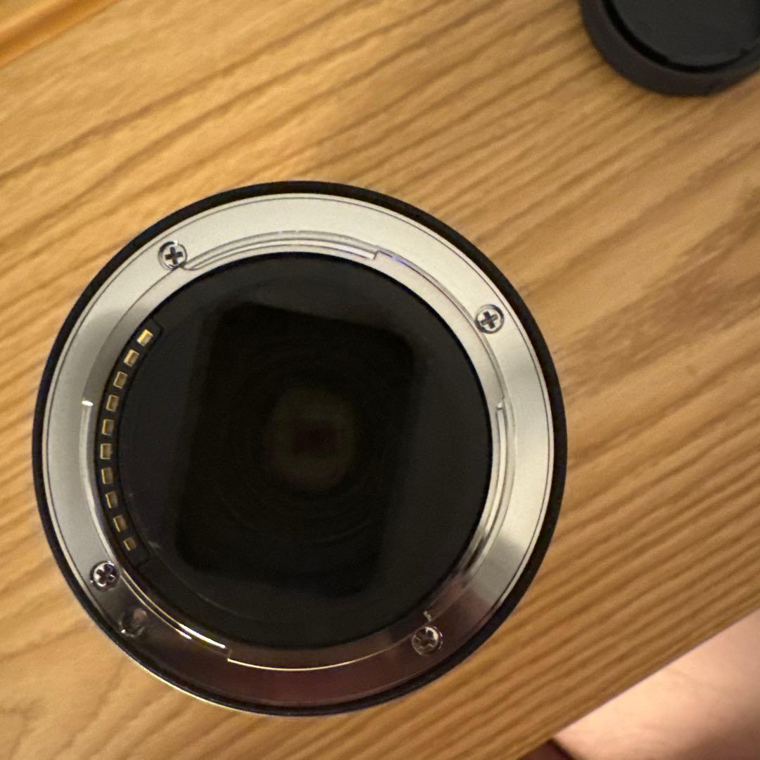 SONY FE 2.8/16-25 G ズームレンズ