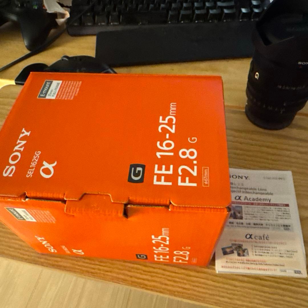 SONY FE 2.8/16-25 G ズームレンズ
