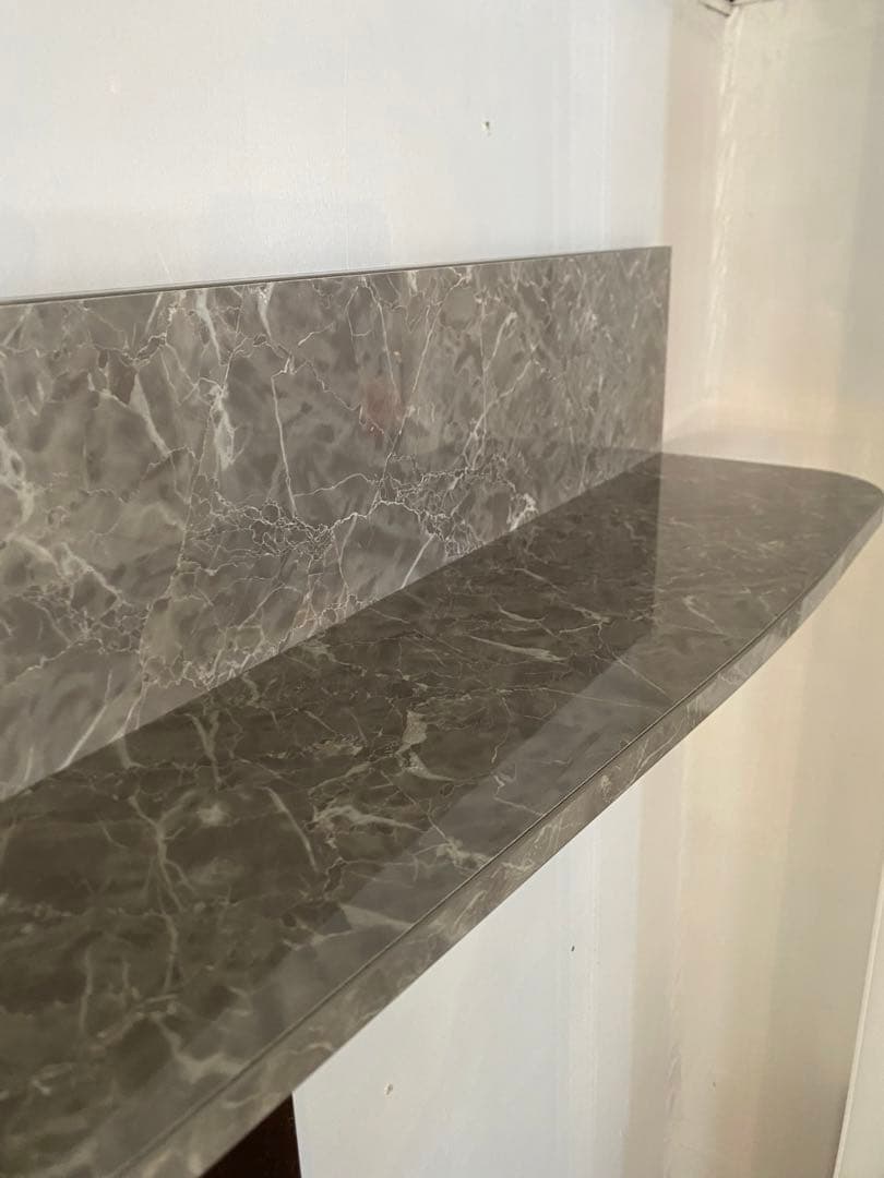 ⭐️右幅広【全国配送無料】定価6万　大理石調　壁掛 棚　ラック　120cm