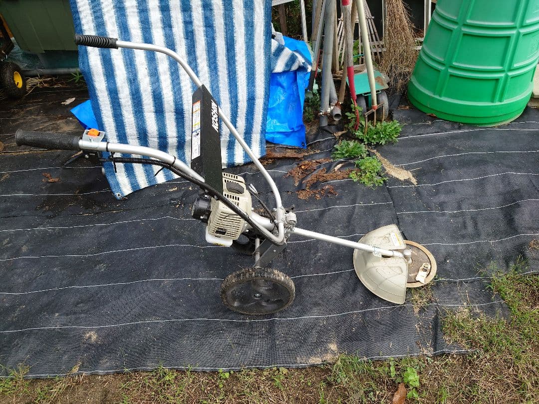 工進　手押し式エンジン草刈機