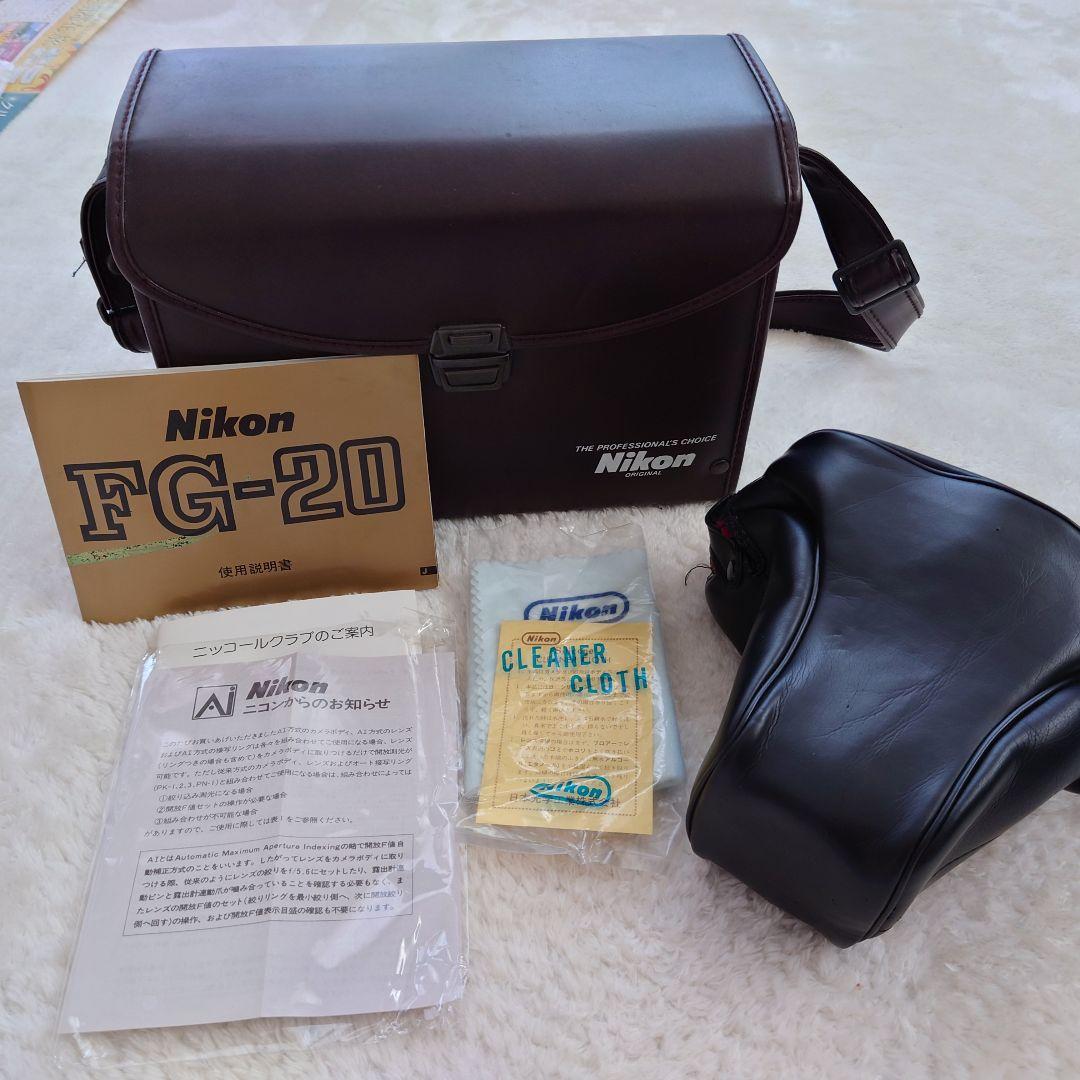 ニコン　フィルム一眼レフカメラ　FG-20