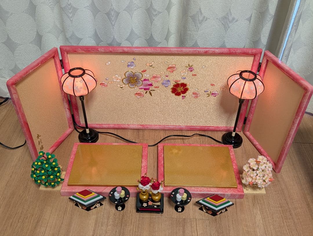 雛人形セット ピンク金色 人形なし