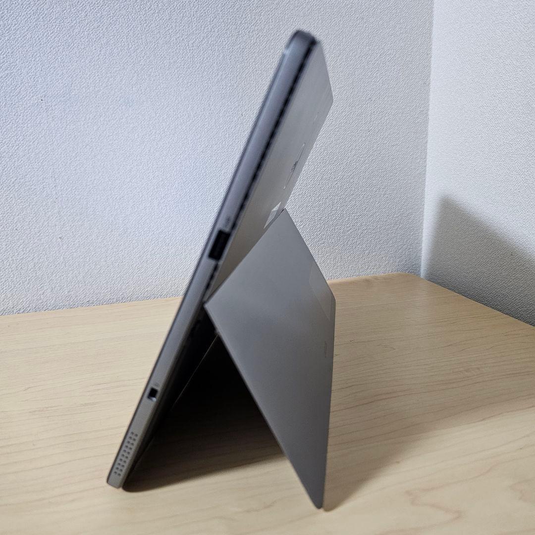 Latitude 7210 2in1／Surface Pro7 ライバル機　i7