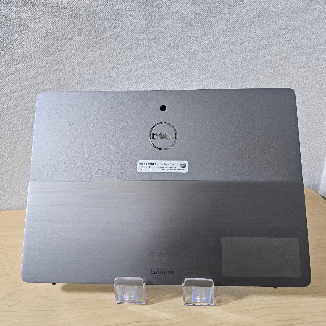 Latitude 7210 2in1／Surface Pro7 ライバル機　i7