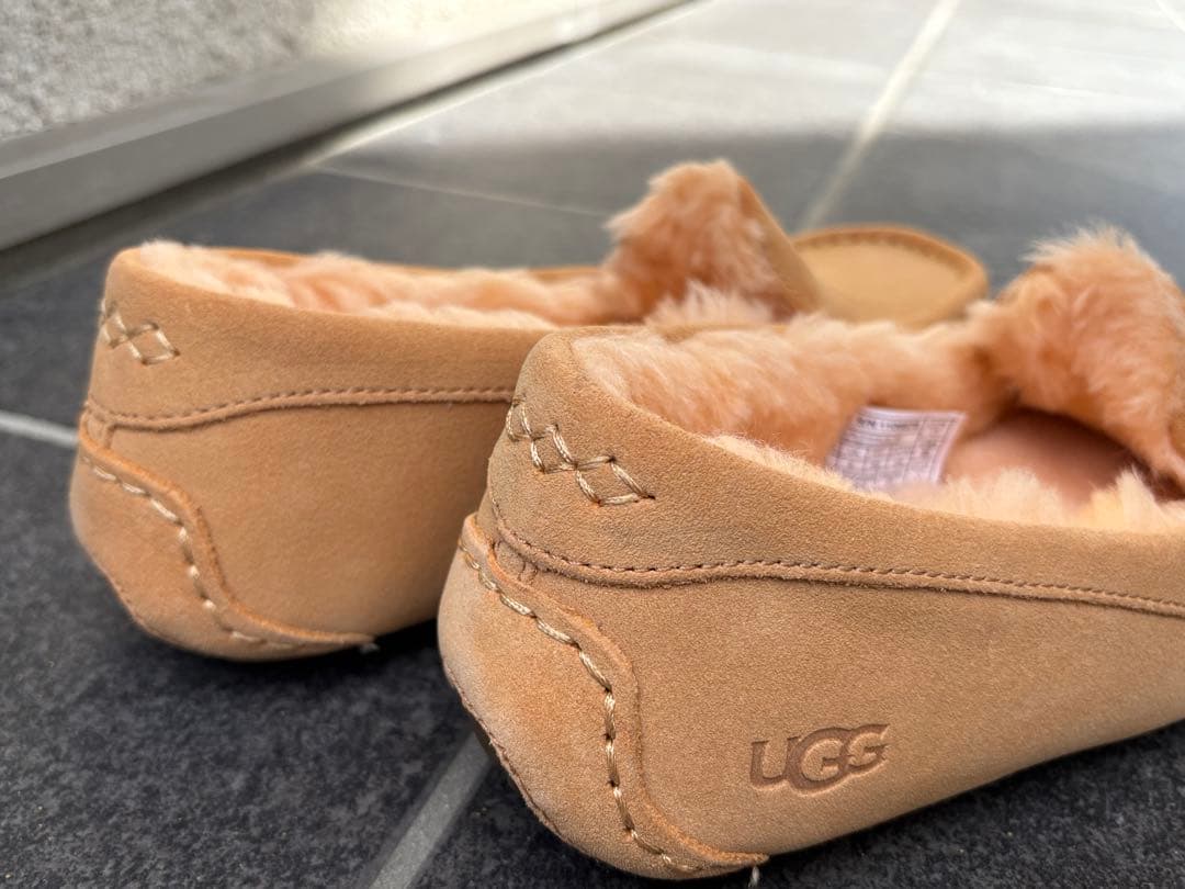 UGG アンスレー モカシン 25cm