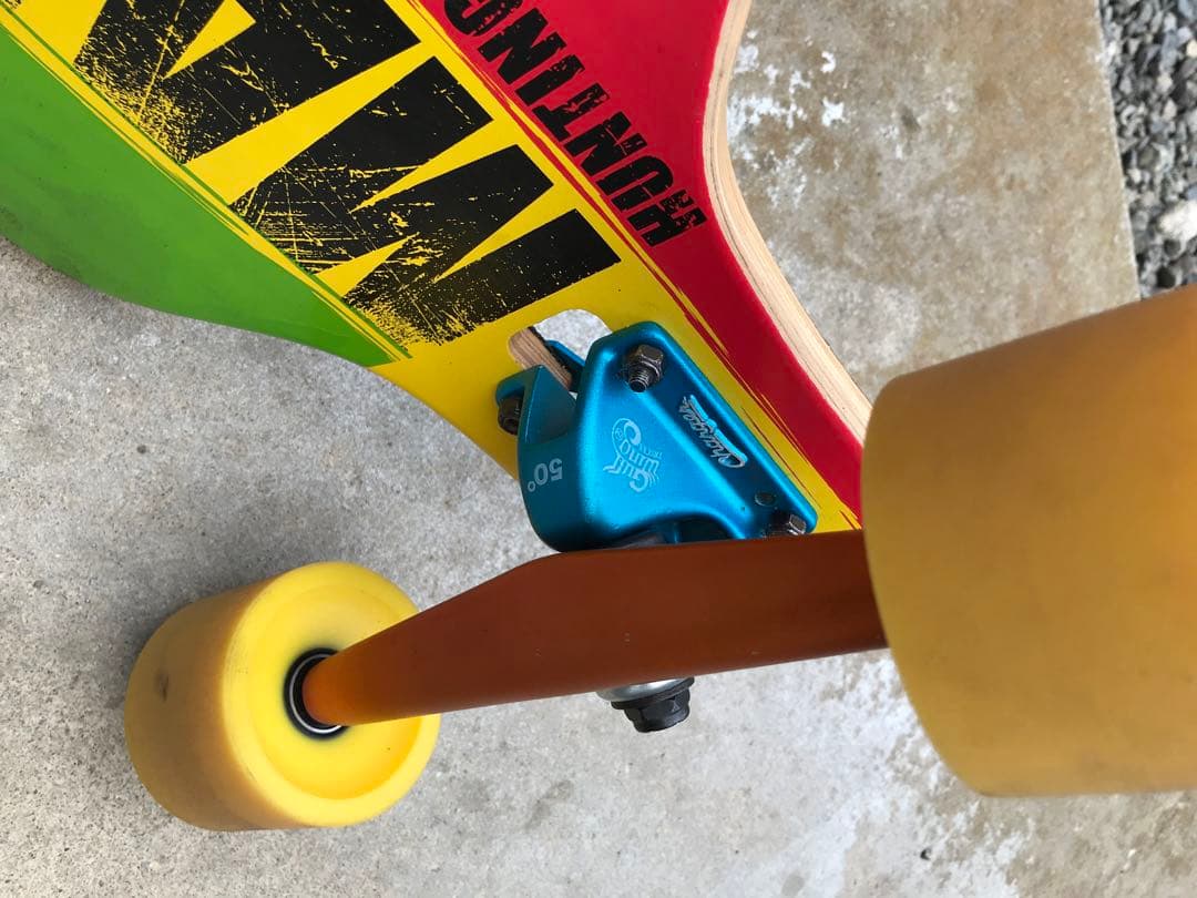 madrid スケートボード カラフルデザイン