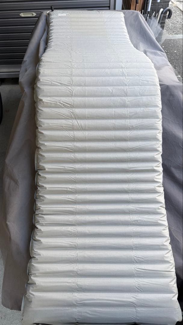 【未使用・エア漏れなし】サーマレスト NEOAIR 厚手エアーマット 冬キャンプ