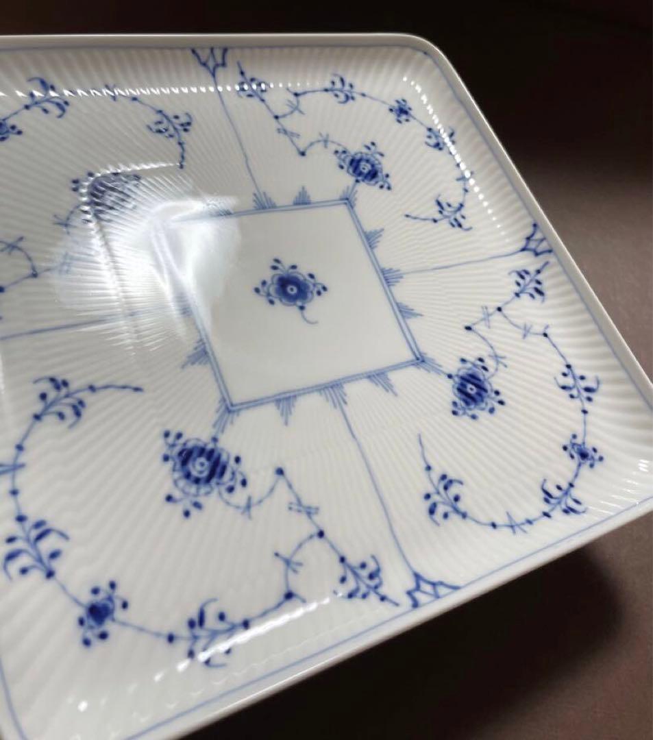 い*ま様 ロイヤルコペンハーゲンブルーフルーテッドプレインスクエアディッシュ20