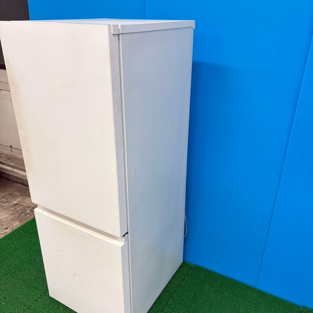 652 2024年製　マッドホワイト　冷蔵庫　200L弱 一人暮らし　洗濯機も有