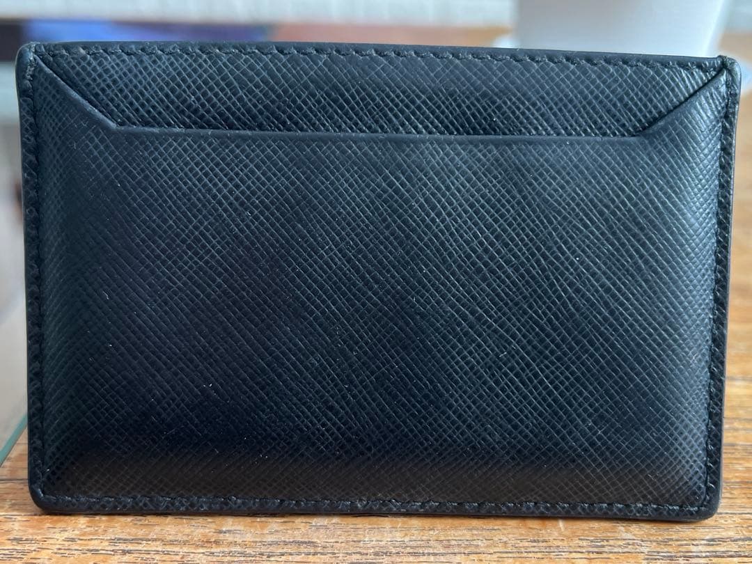 の*み様 PRADA カードケース　名刺入れ　サフィアーノレザー