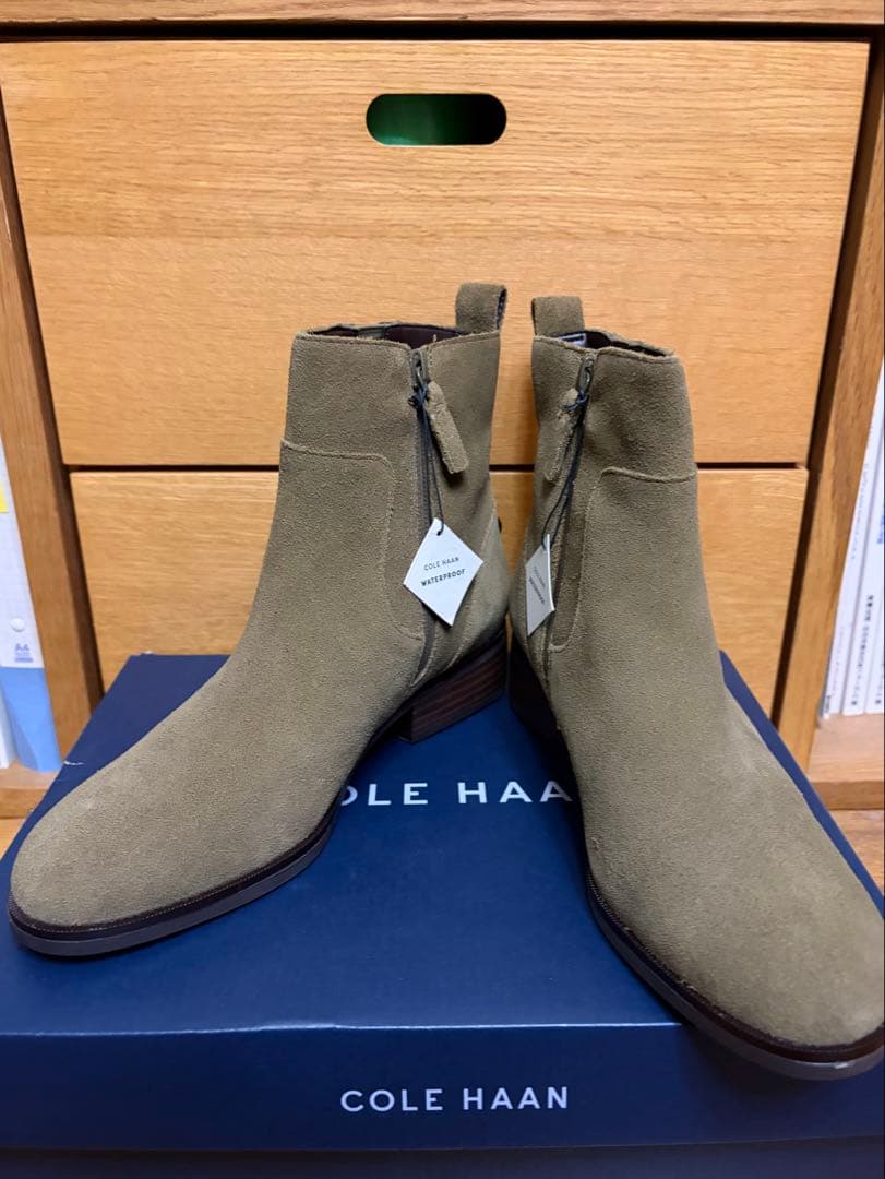 コールハンCole Haan スエードブーツ　LEIGHTON CHELSEA