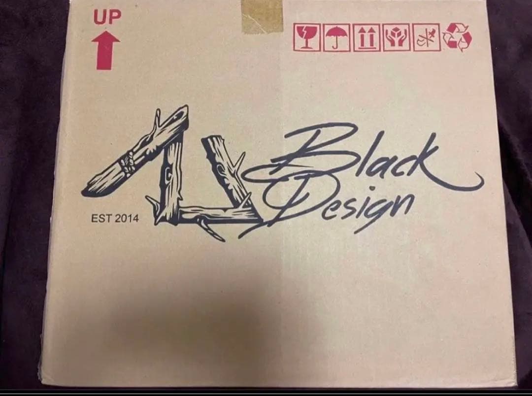 新品、未開封ブラックデザイン日和テーブル